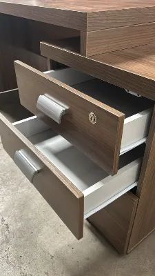 Mesa com 04 gavetas  L 150 - Promoção - Foto 2
