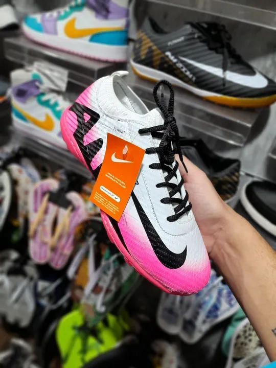 Chuteira Nike Flyknit Elite FG