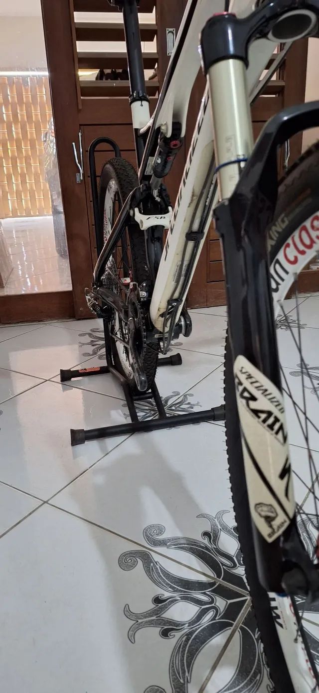 Specialized epic expert full carbon tamanho  - Foto 3