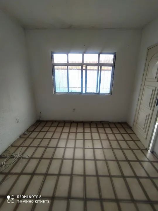 Casa 2 quartos c/ quintal - Foto 4