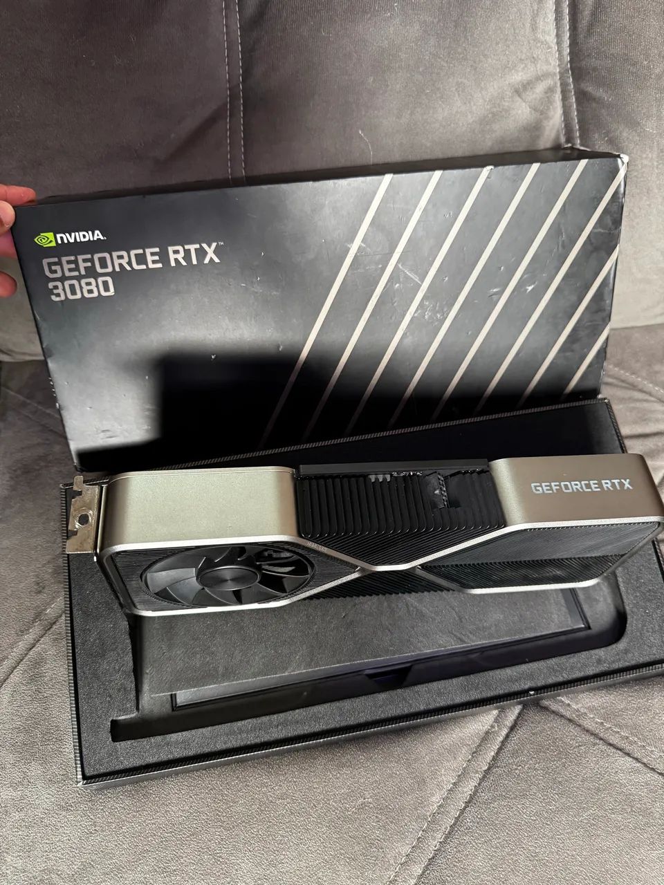 RTX 3080 NVIDIA FOUNDERS EDITION  - Foto 4