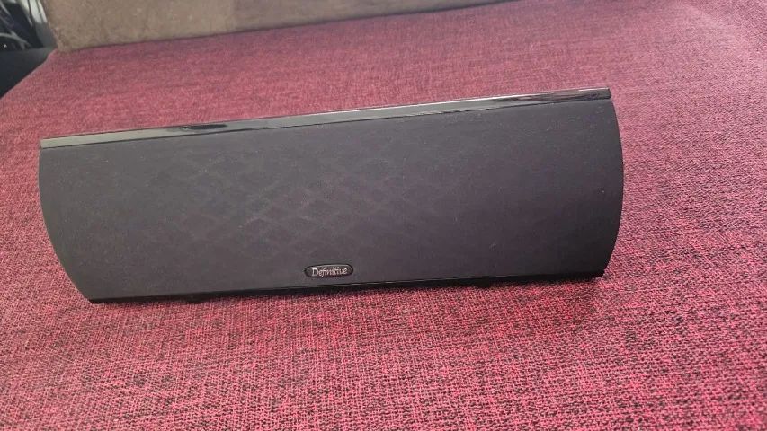 Caixa Central ProCenter 1000 - Definitive Technology