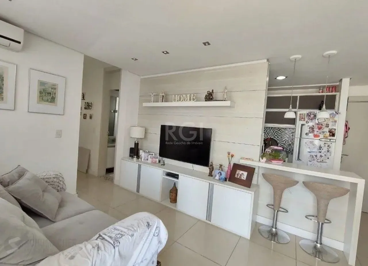 Apartamento para Venda - 67.03m², 3 dormitórios, sendo 1 suites, 1 vaga - Humaitá