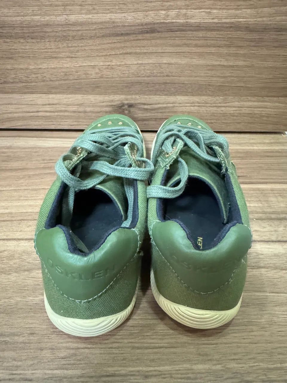 Sapatênis Osklen número 36 verde militar usado 1 vez  - Foto 6