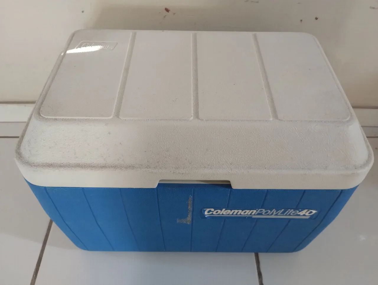 Caixa térmica Coleman 40 dos EUA - Foto 3