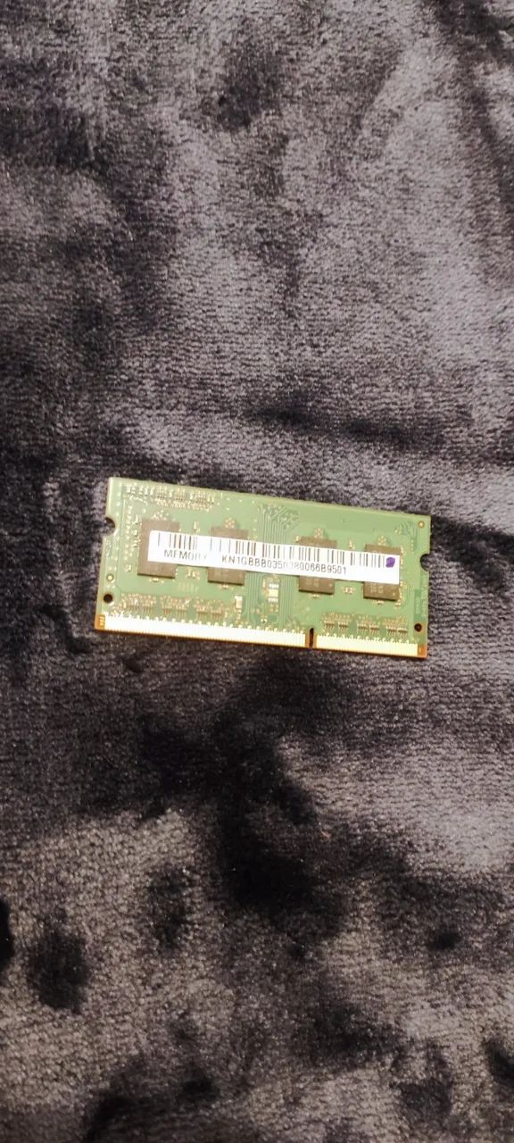 "Memória Para Notebook 1gb DDR3 DDR 3 Pc3 10600s Samsung Cor Verde-escuro  Tecnologia DDR3 - Foto 2