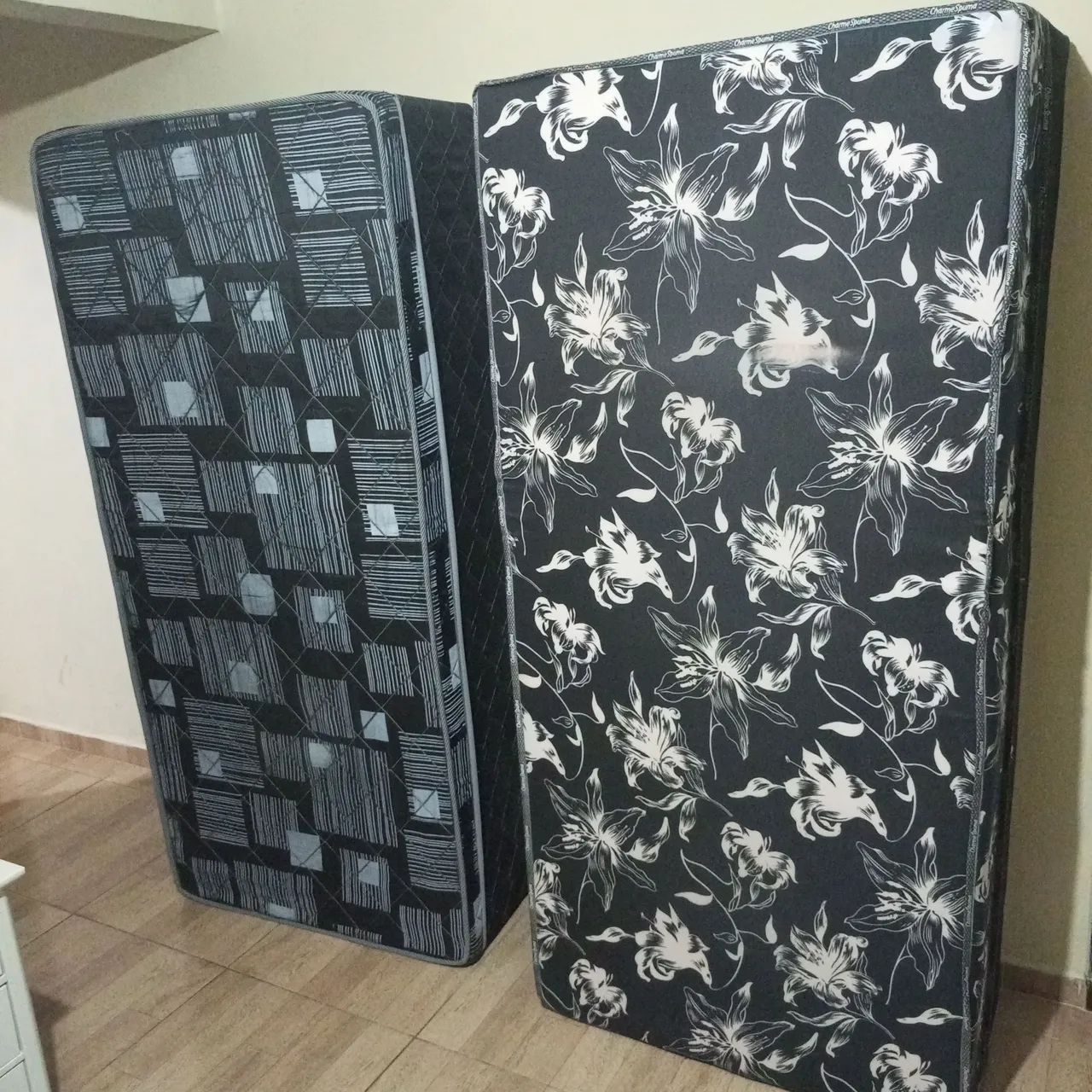 As duas camas de solteiro aceito proposta 