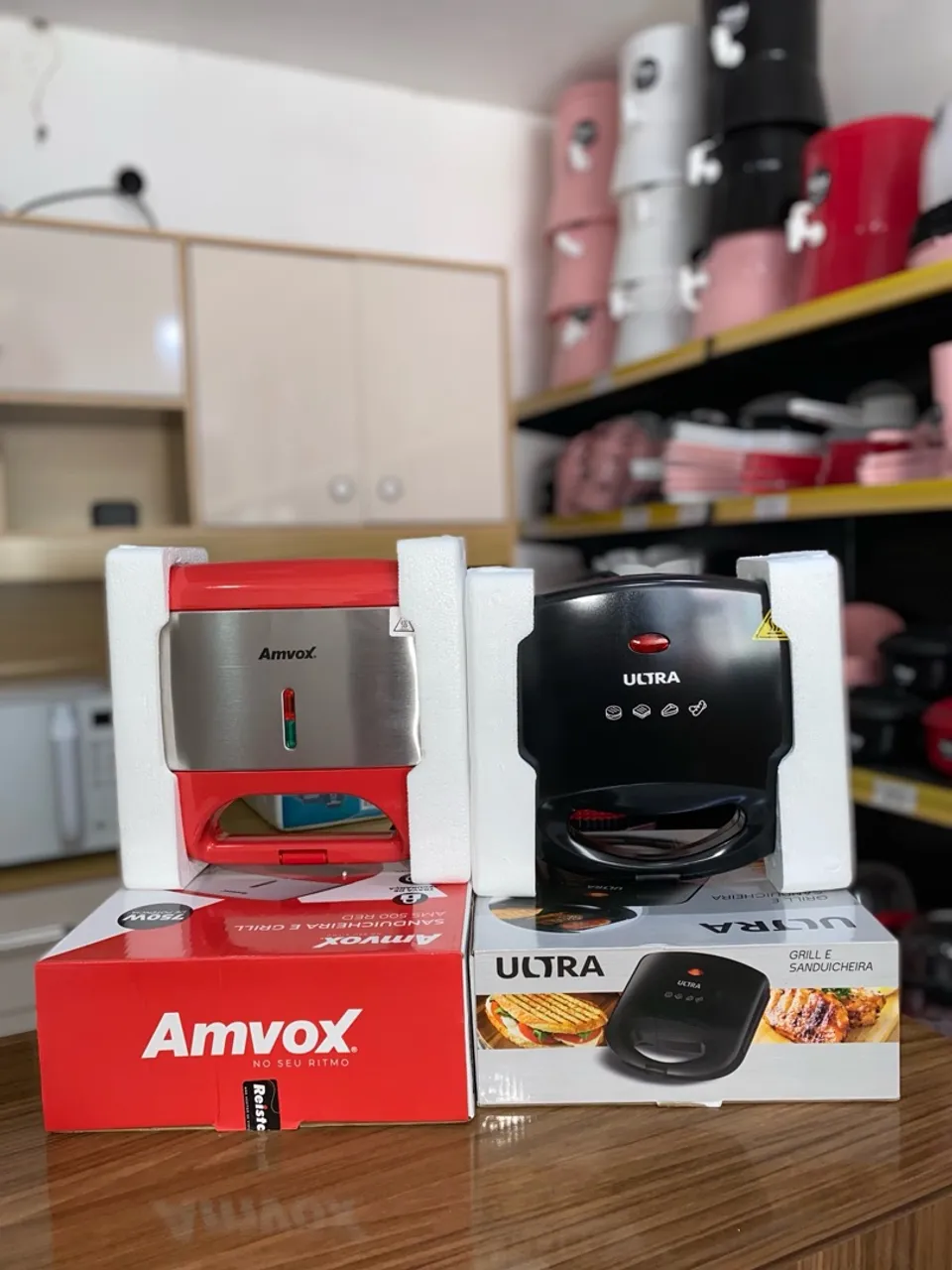 Sanduicheira e Grill Amvox e Ultra