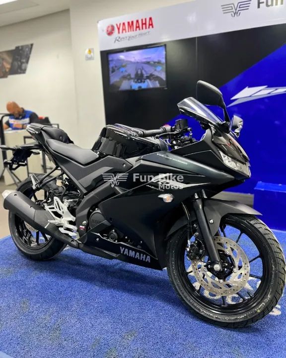 R-15 preta 2025 - Filha única disponivel! Acaba rápido