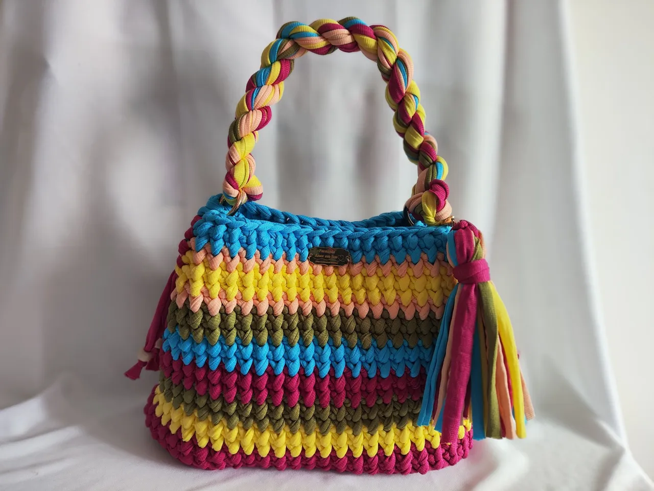 Bolsa em fio de malha premium