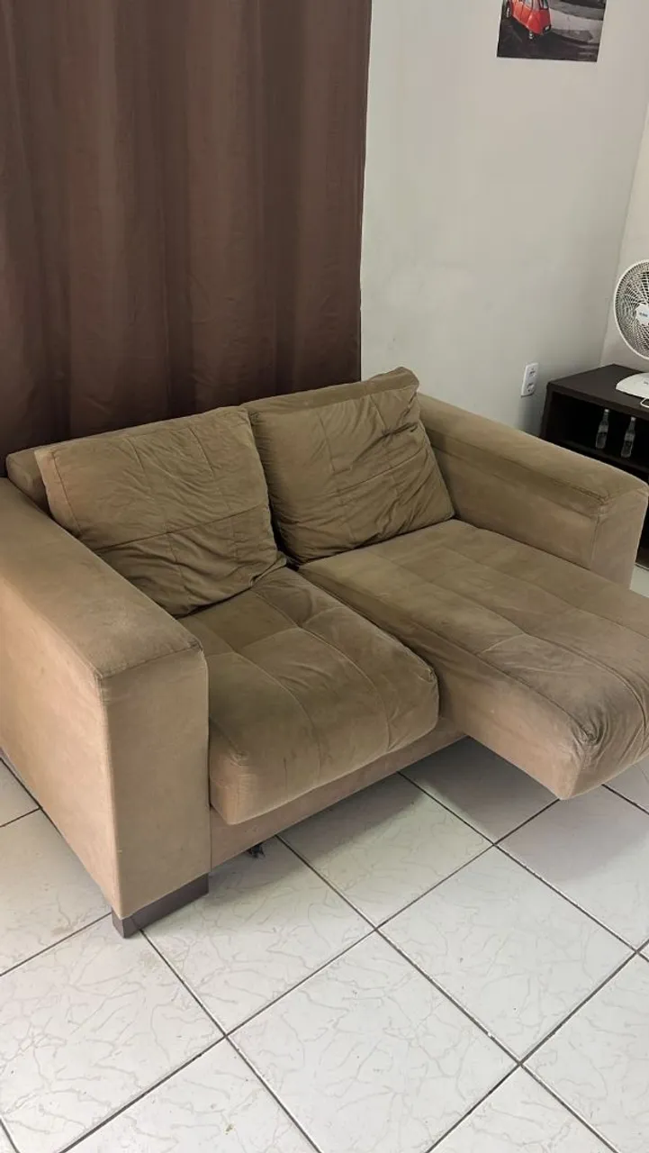 Sofá Retrátil de 3 Lugares em Suede Bege