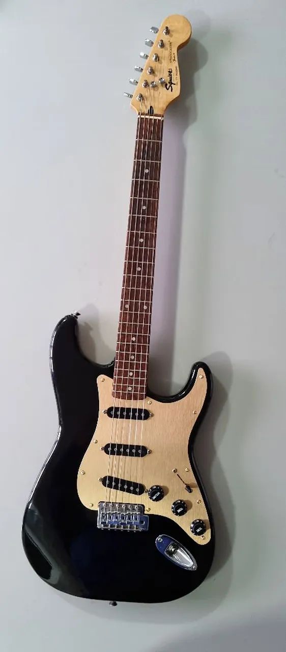 guitarra squier korea