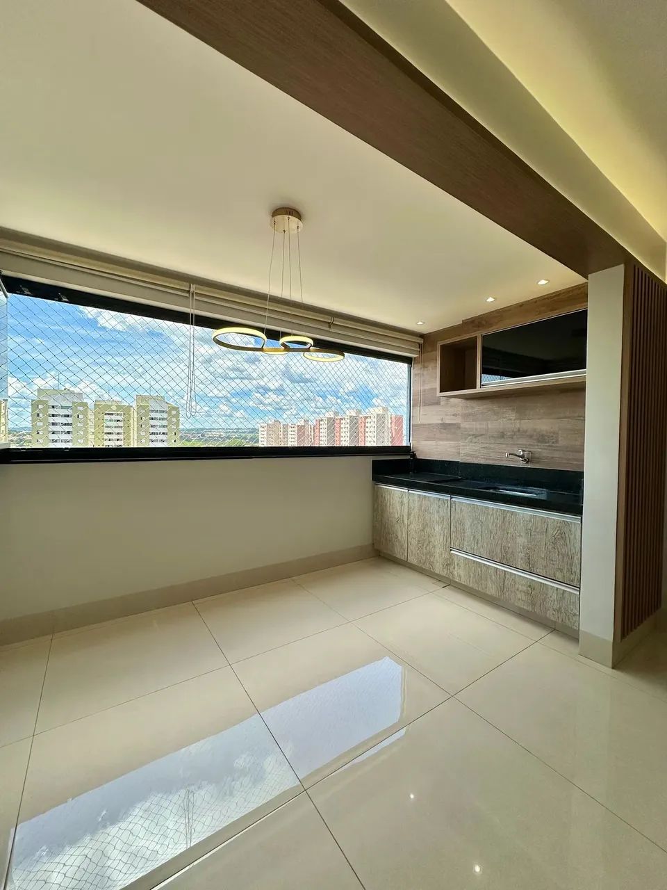 Apartamento com Closet e Armários . Setor Negrão de Lima - Foto 2