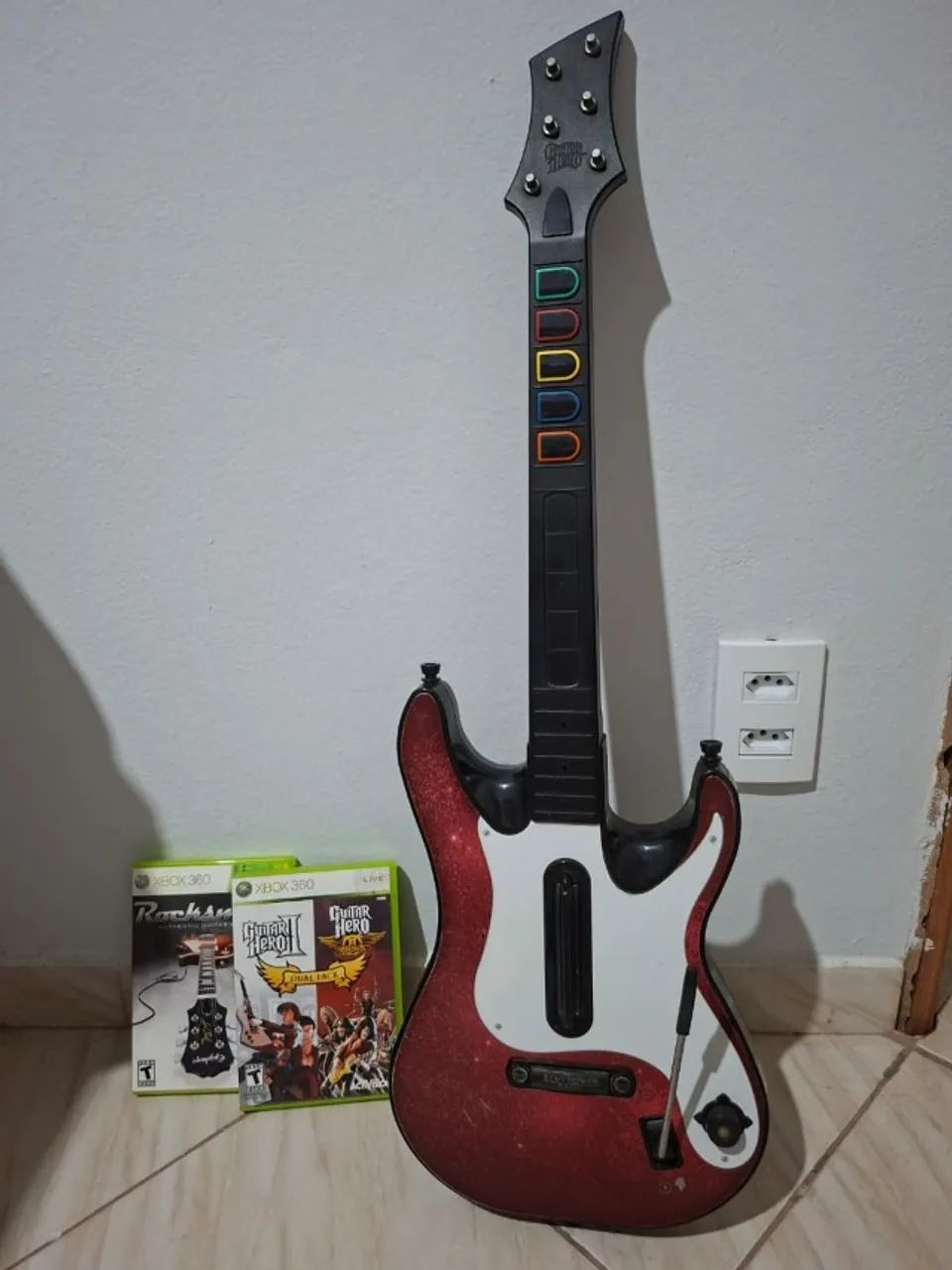 Guitarra Red Octane Xbox 360 e PC + 2 Jogos - Foto 5