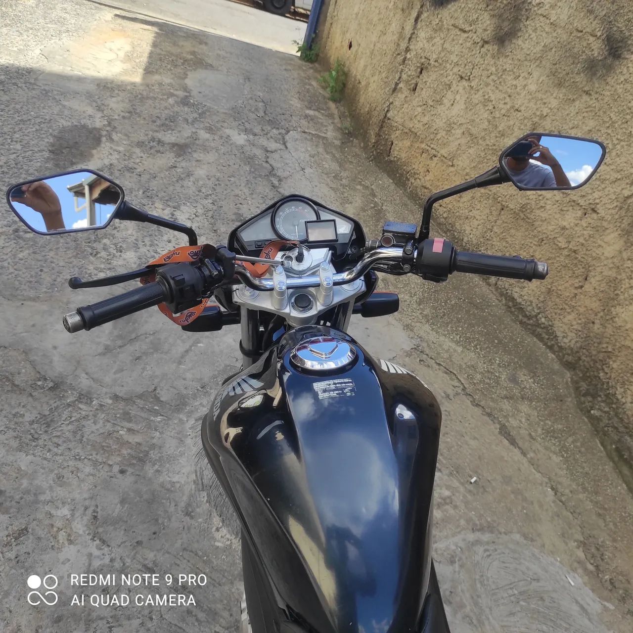 CB 300  - Foto 2
