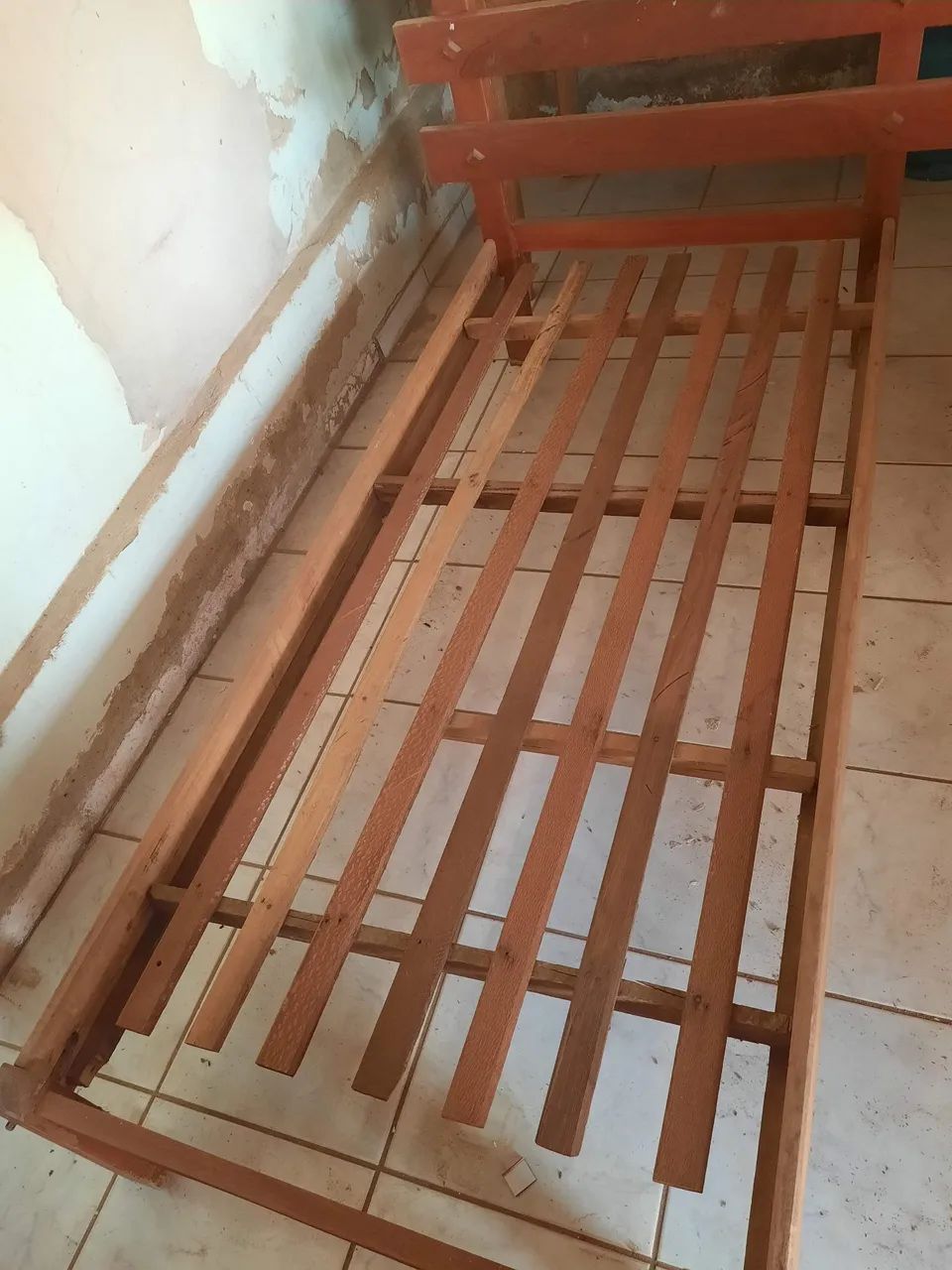 Cama de madeira artesanal - Foto 2