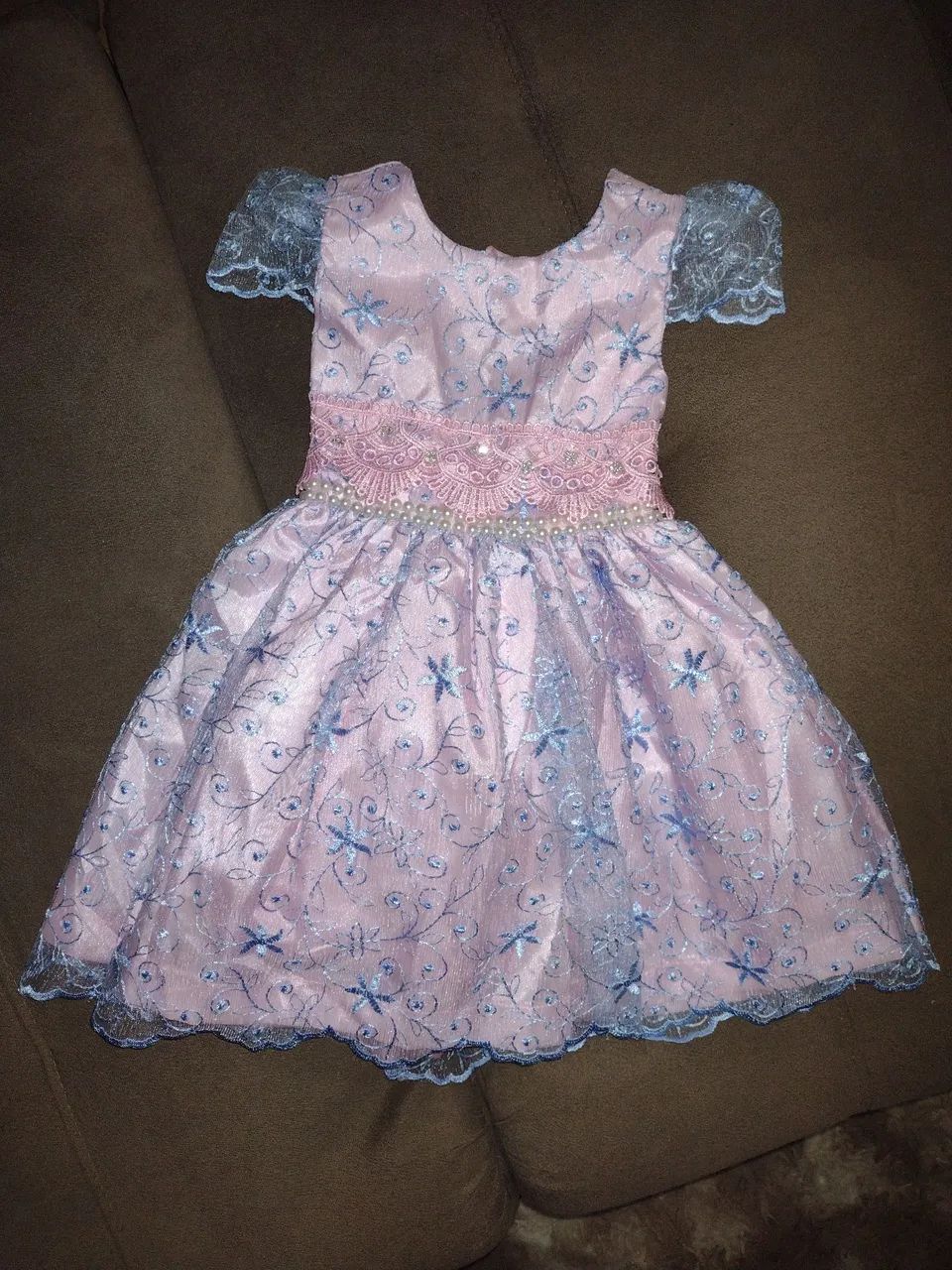 VESTIDO PRINCESA NOVO - R$150 (1 e 2 anos)