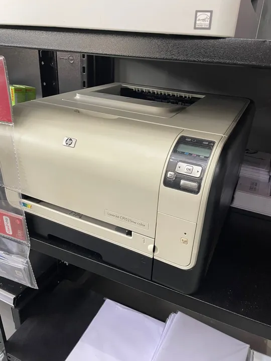 Impressora HP LaserJet CP1525nw Color