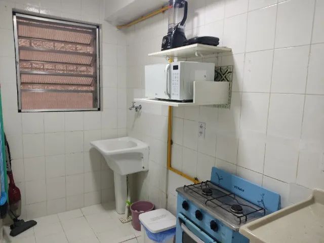 Casal. Tijuca. Sala e quarto. Estação Uruguai próxima. Rua residencial  - Foto 7