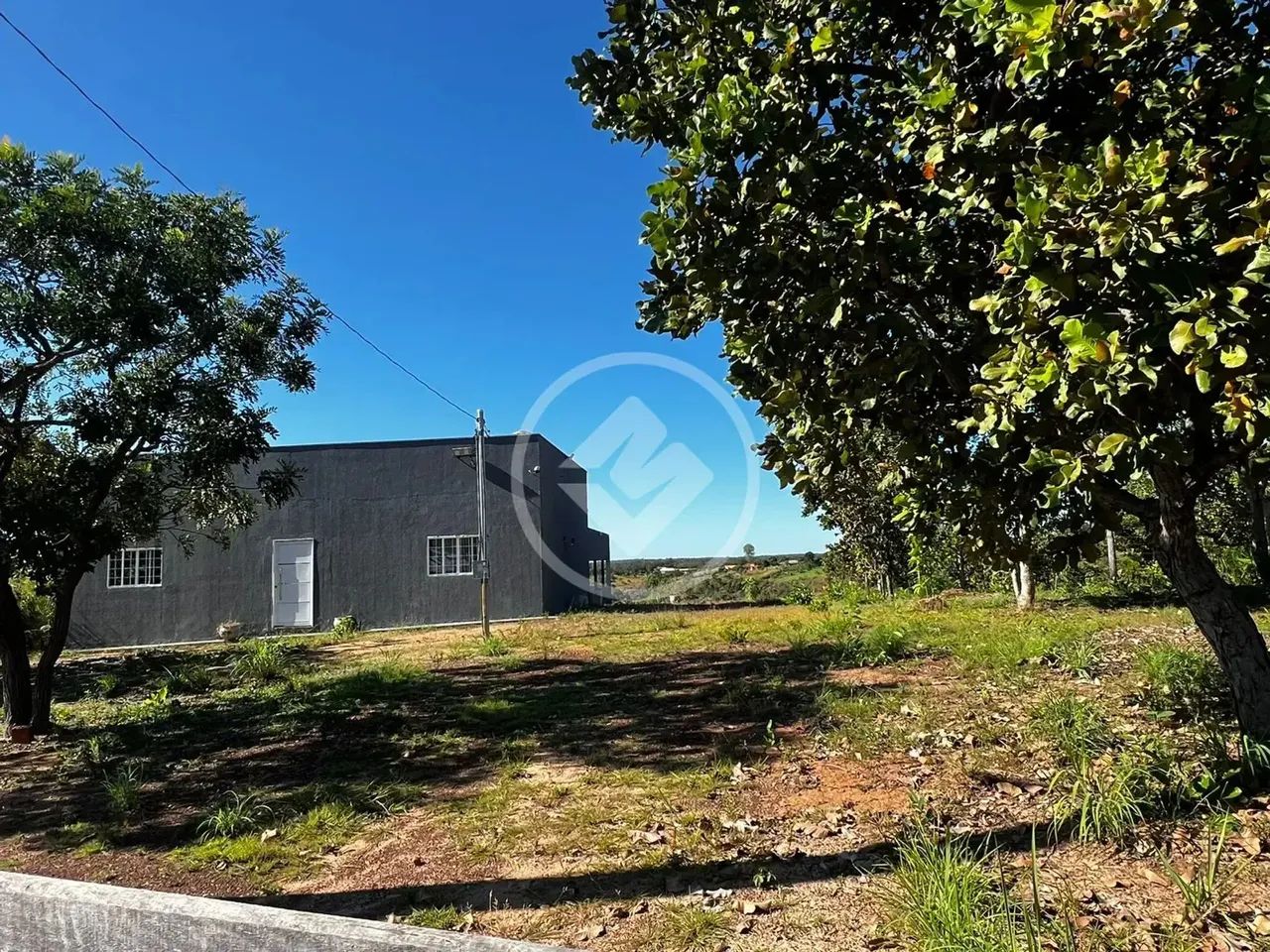 TERRENO AMPLO- VALOR R$ 500.000,00- BEIRA DO LAGO COM 1000M² - ÁGUA FRIA/CHAPADA DOS GUIMA - Foto 3