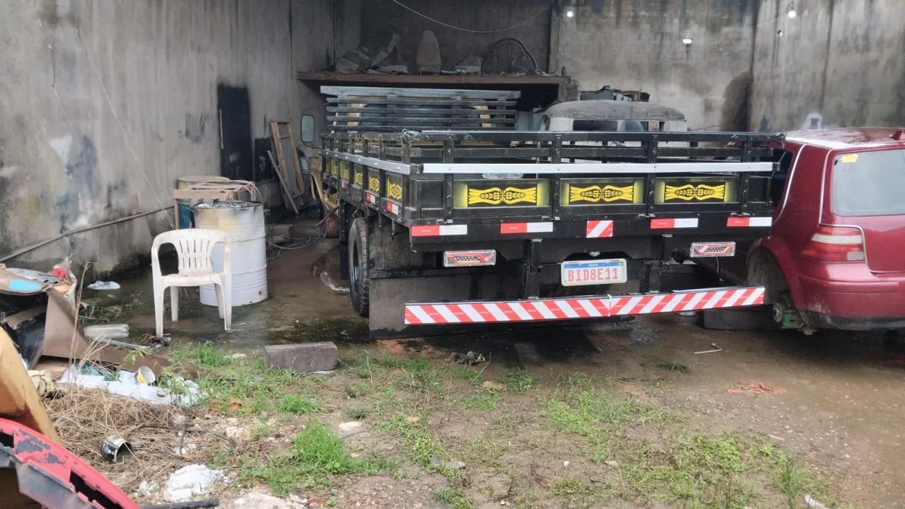 Camioneta carroceria.frete.mudança.