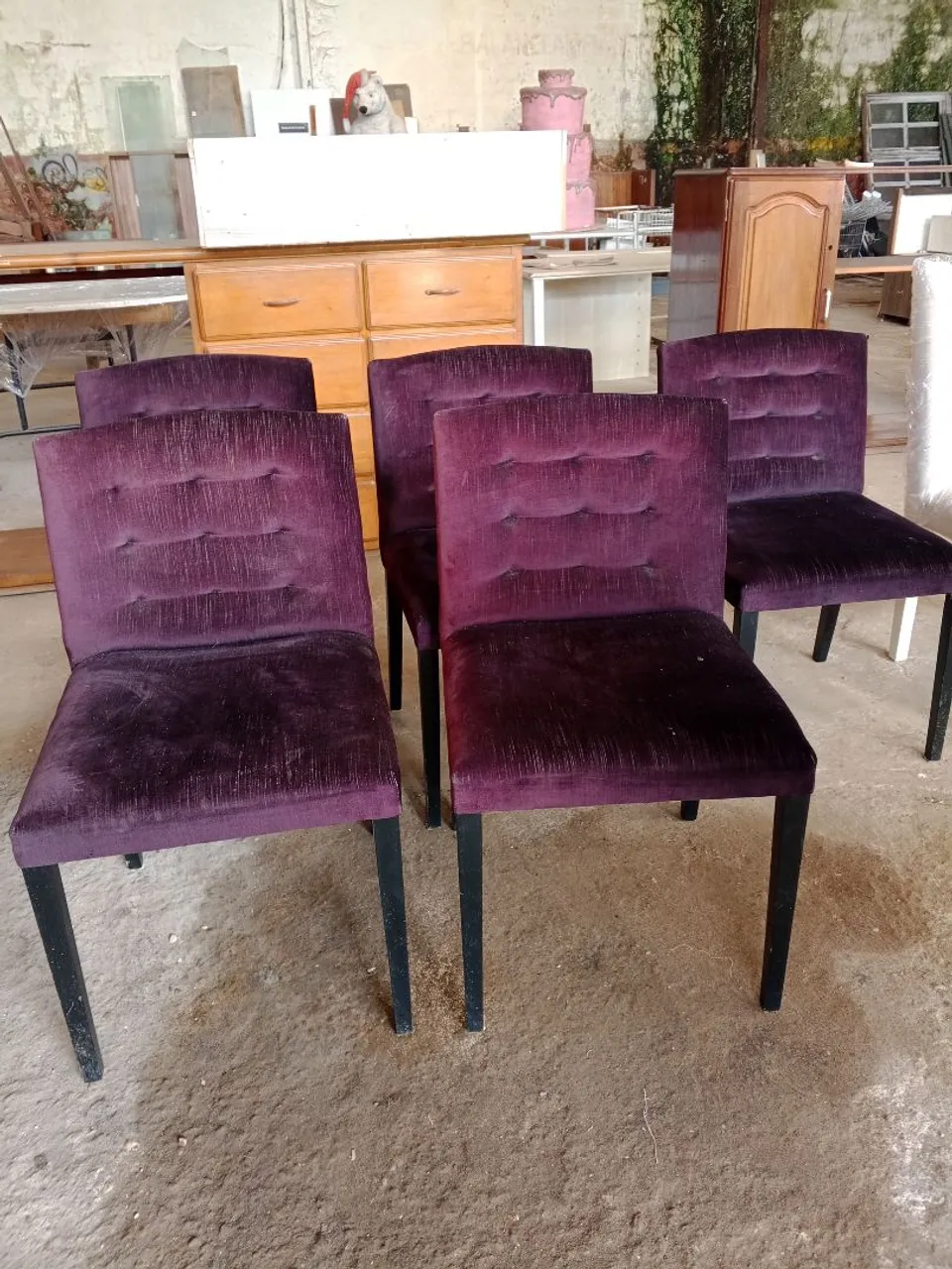 Cadeiras com design moderno