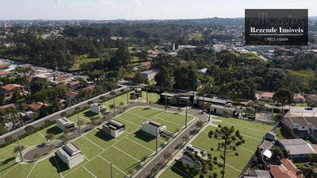 Terrenos em condomínio fechado no bairro Santa Cândida
