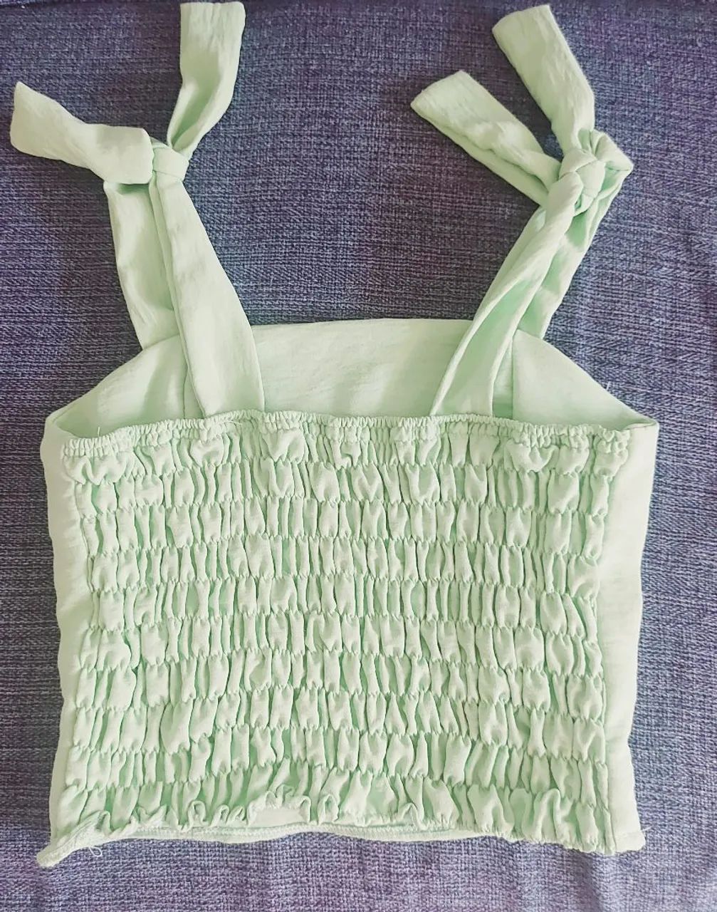 Lindo conjunto verde - Top e saia - Pouco usado - Foto 2