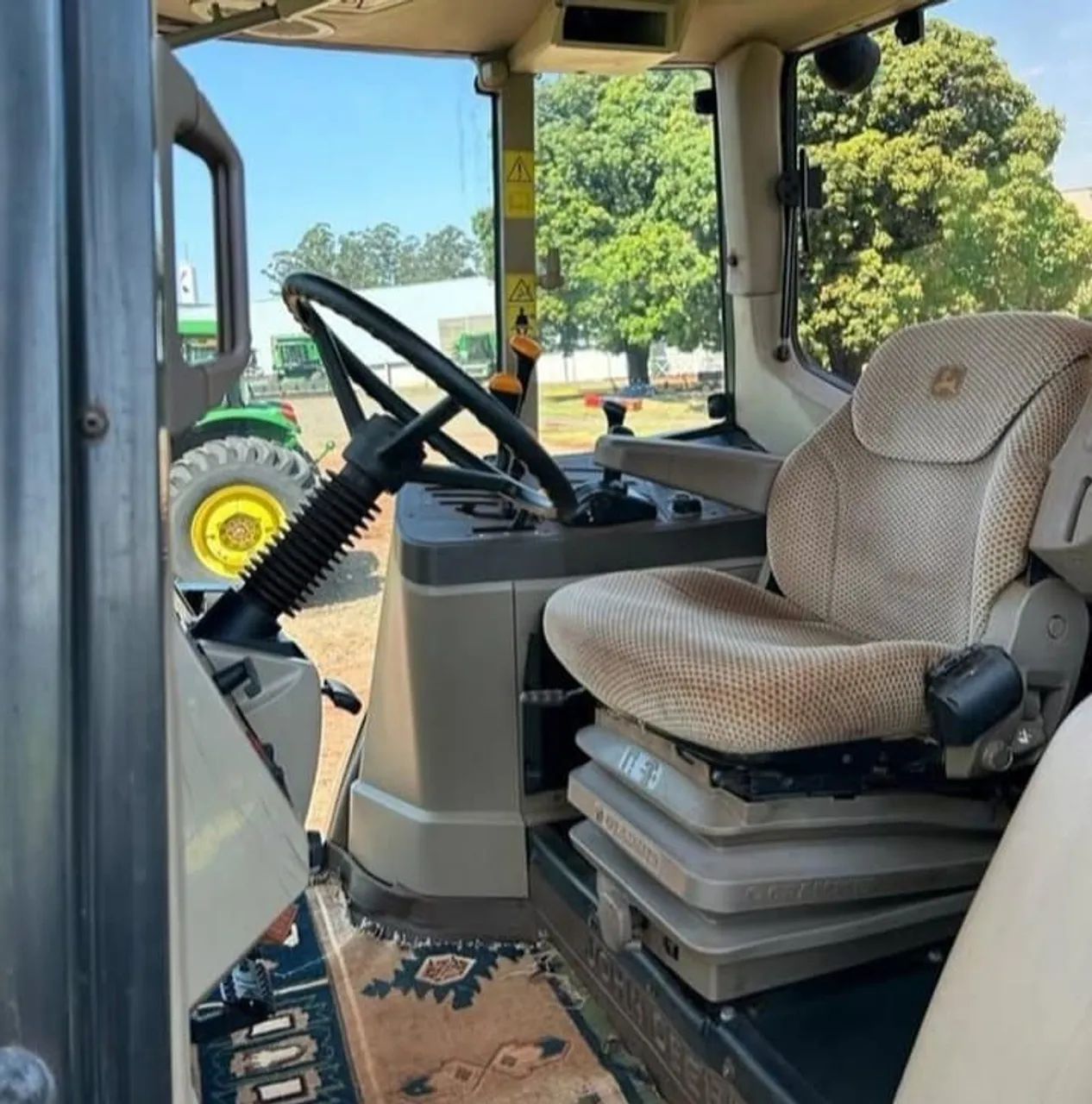 Trator John Deere 6170J ano 2018 - Foto 6