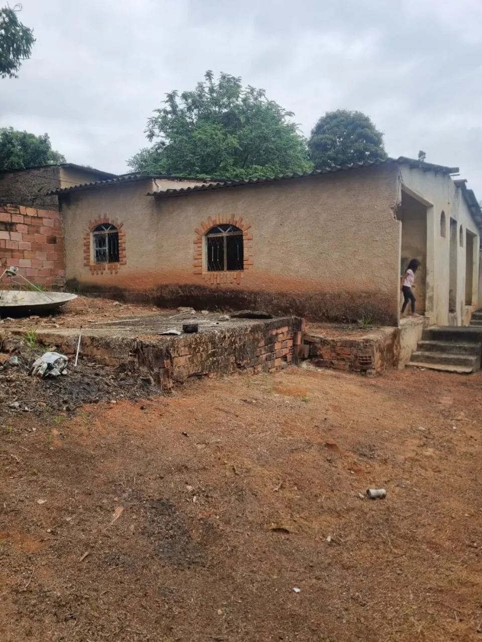 Terreno com 4 kitnets Itaville