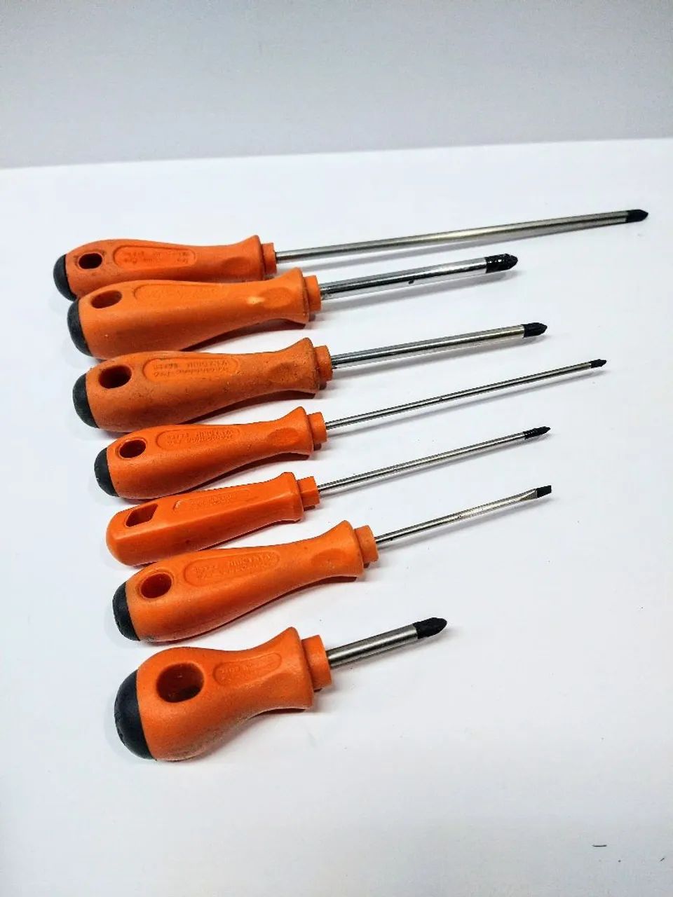 Jogo Chaves de Fenda e Phillips  - Foto 2