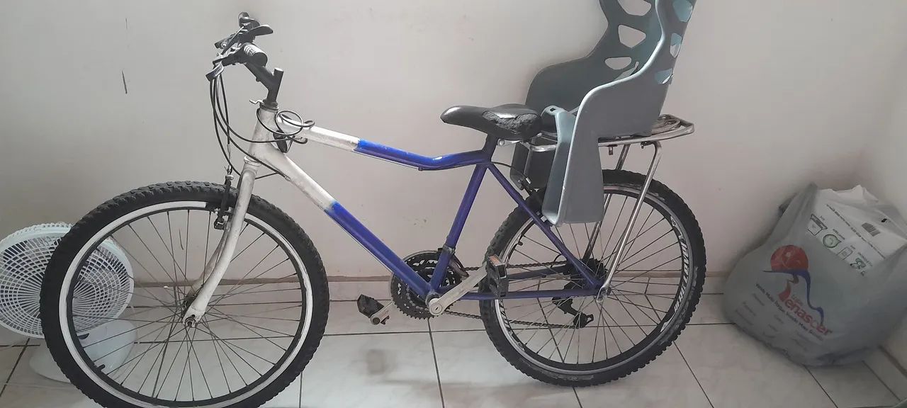 Bicicleta Aro 26 com assento para criança