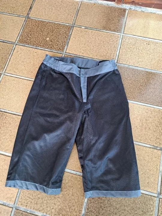 Bermuda XLC para Mountain Bike downhill, super resistente e confortável. - Foto 3