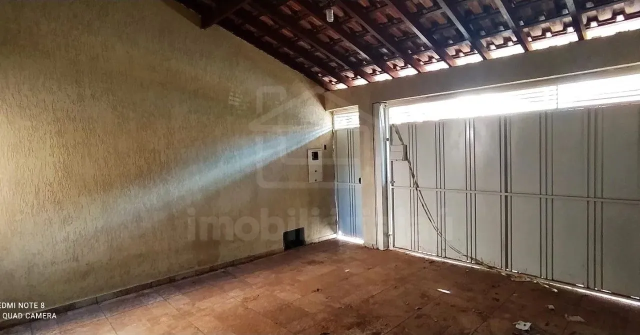 Casa à venda no Jardim Santa Helena com 6 quartos