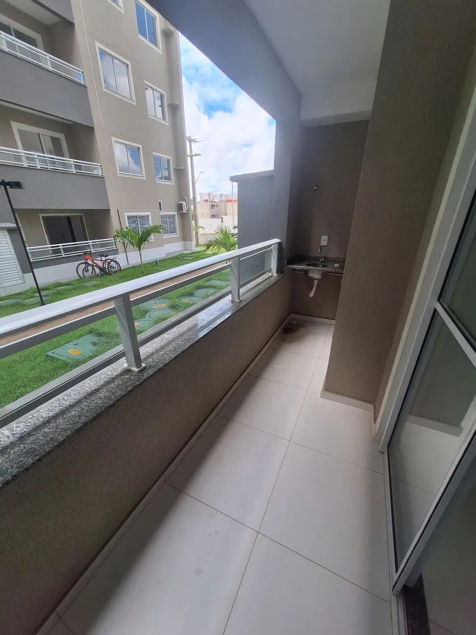 Alugo Ap com 3 quartos e cozinha planejada  - Foto 4