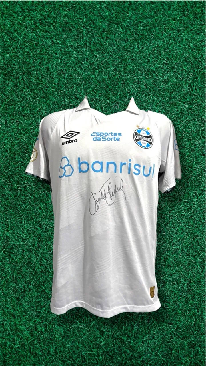 Camisa do Grêmio 2024 de jogo Umbro Autografada