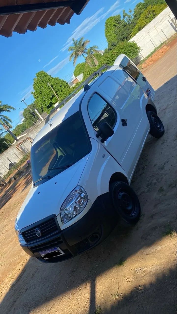 Vende - se Doblô 1.4 cargo 2013 - Foto 2