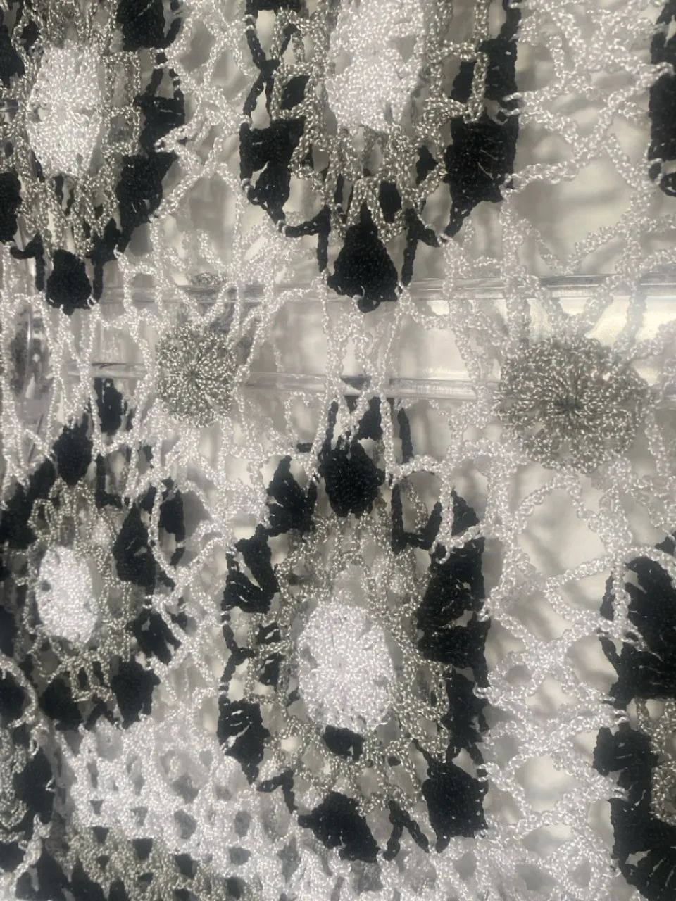Blusa em crochê trabalhado - Foto 2
