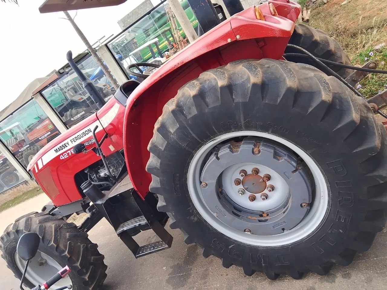 Trator Massey Ferguson 4275