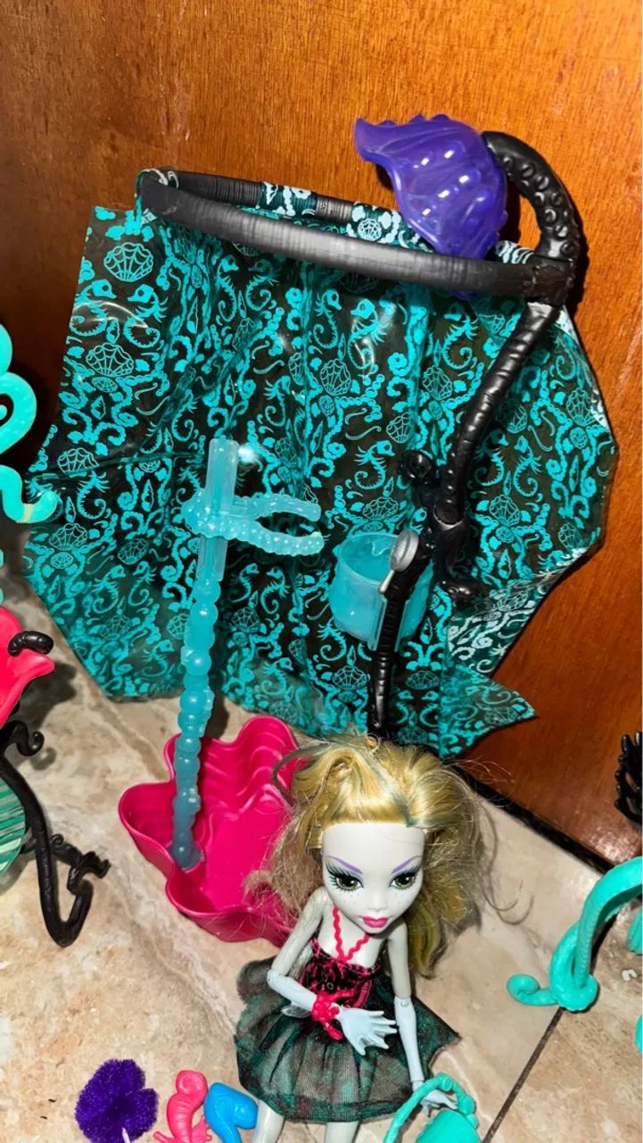 Monster high G1 seat laguna banheiro