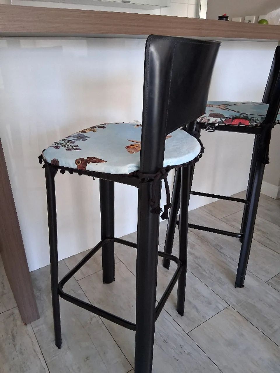 Banquetas altas TokStok - Foto 2
