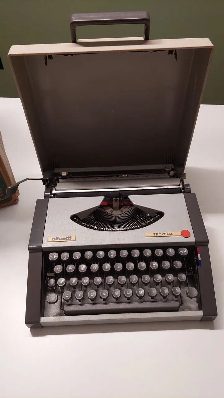 Maquina de Esquever Olivetti - Foto 2