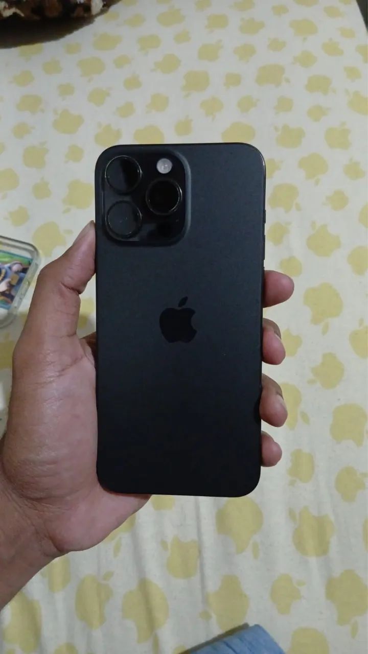 Iphone 15 pro Max  - Foto 3