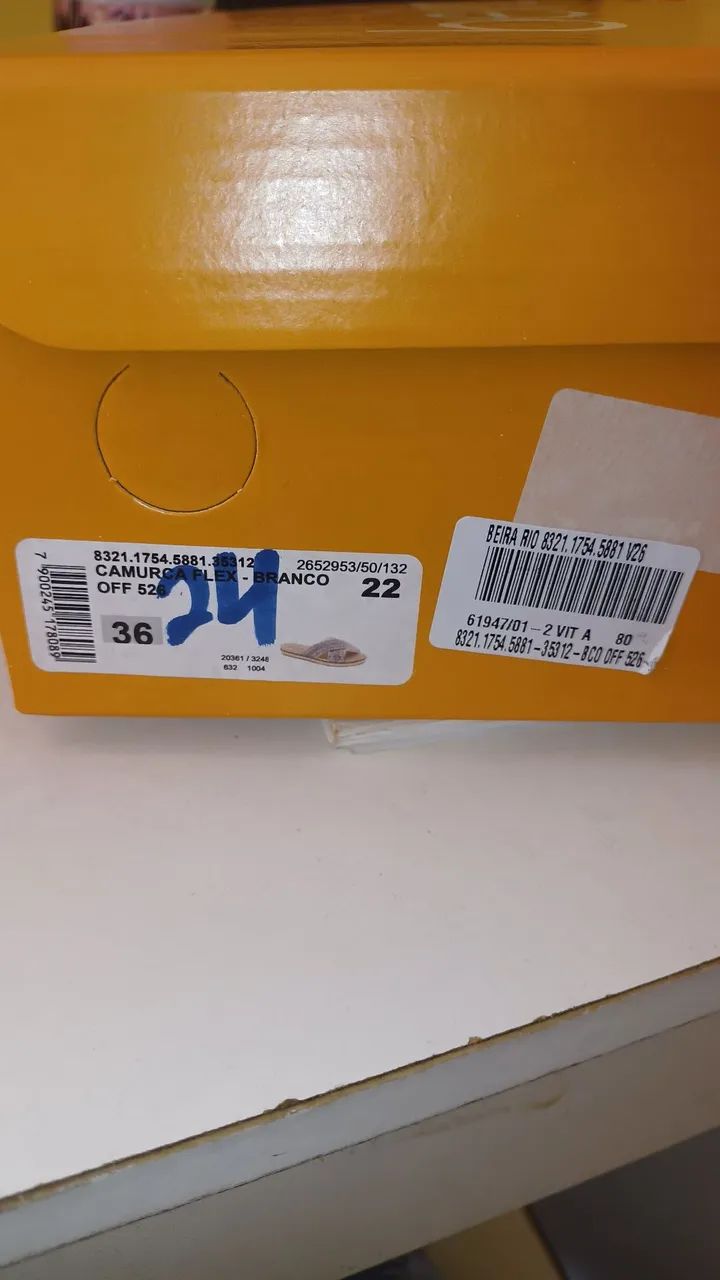 Chinelo Beira Rio Camurça Branco  - Foto 2