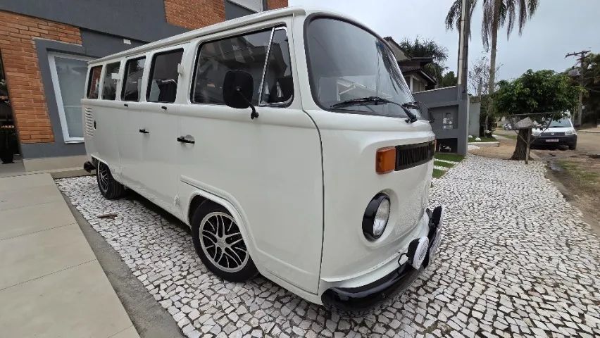 Volkswagen Kombi Standard/ Luxo/ Serie Prata 1994
