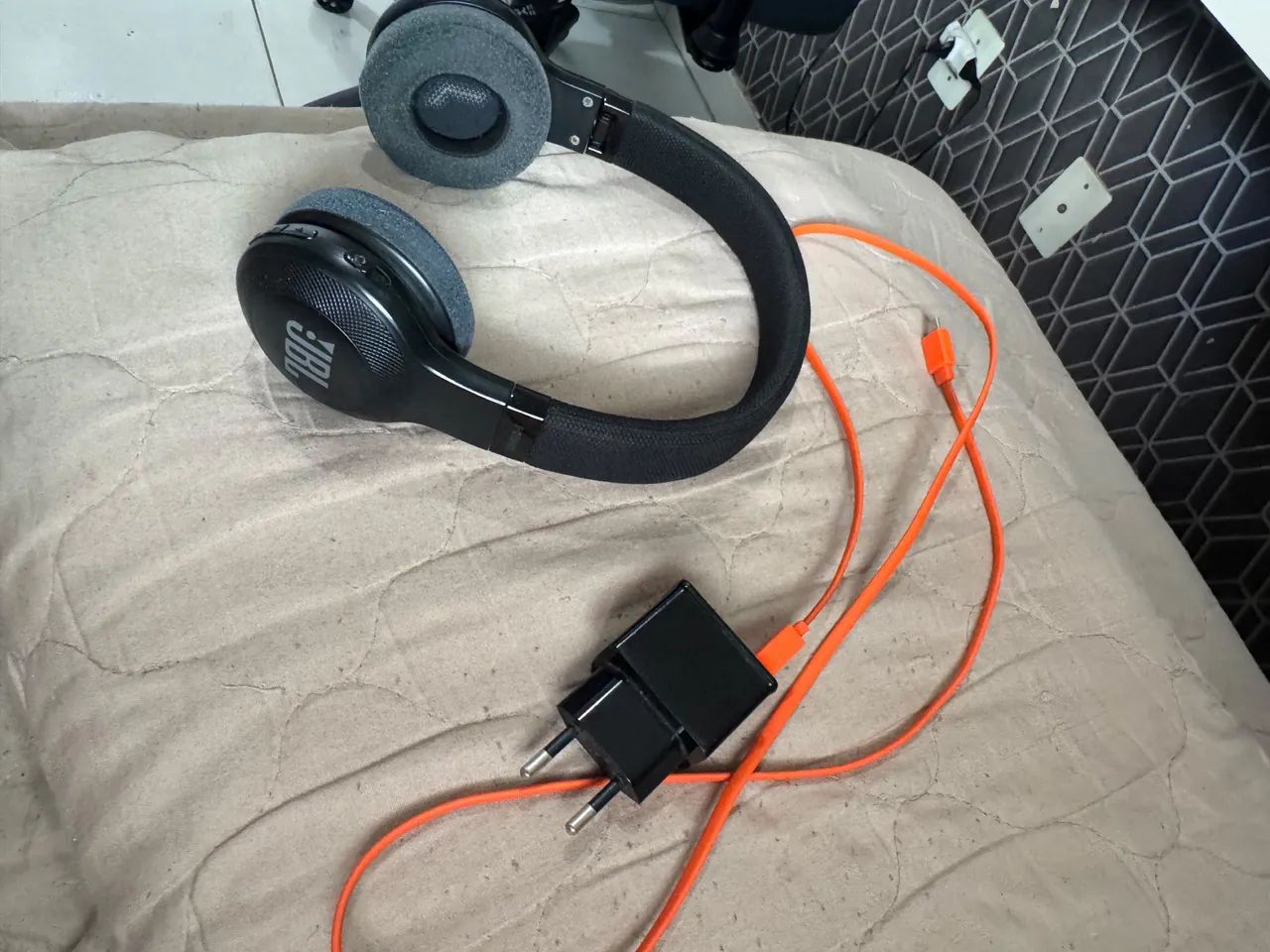 Fone Jbl E45bt
