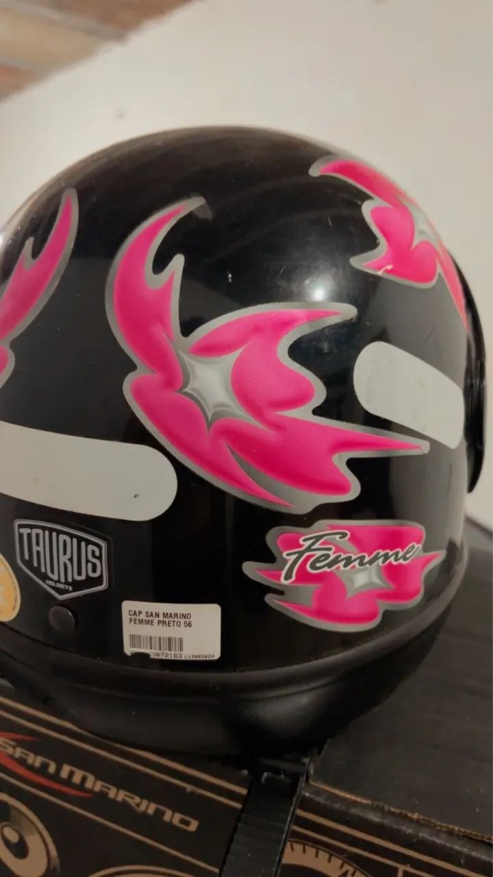 Capacete