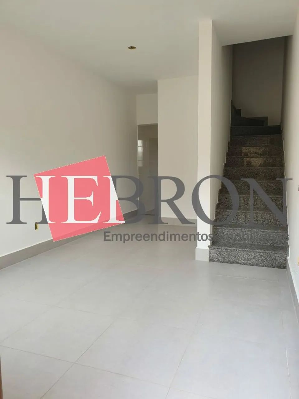 Sobrado a venda na região da Vila Ponte Rasa!!!