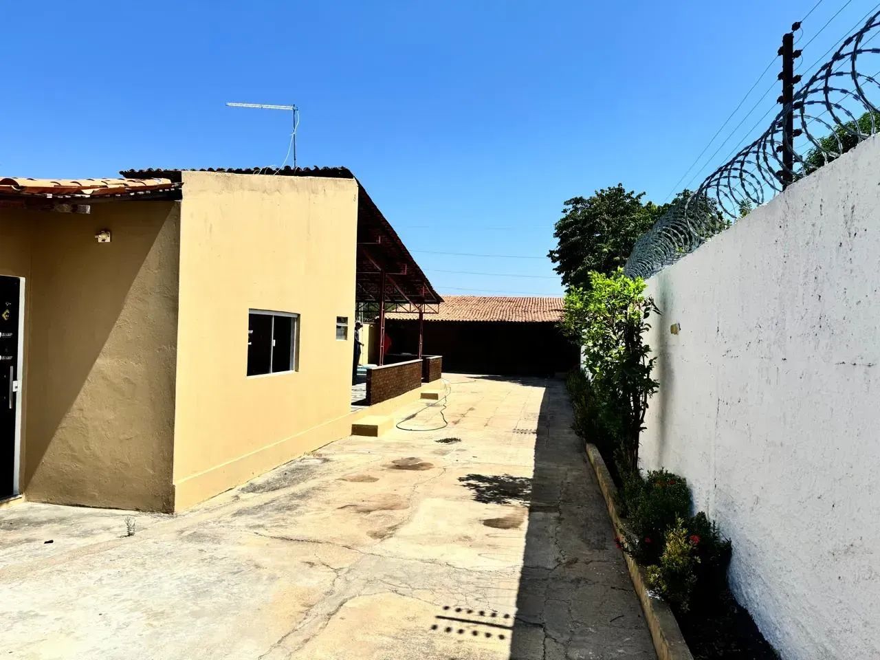 Imóvel para venda possui 180 metros quadrados com 2 quartos em Fátima - Teresina - PI