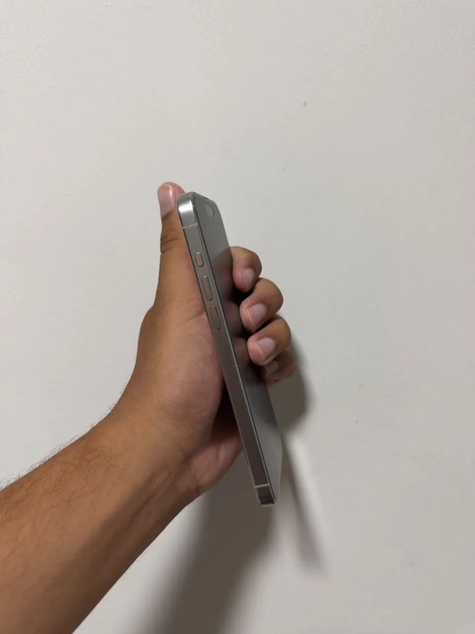 iPhone 15 Pro Max 256 GB ? Branco - Foto 4